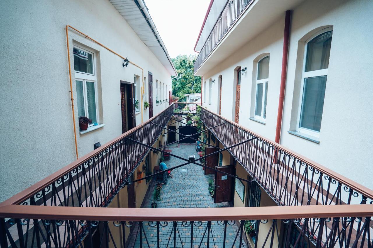 Wonderful Flat On City Center Ужгород Екстер'єр фото